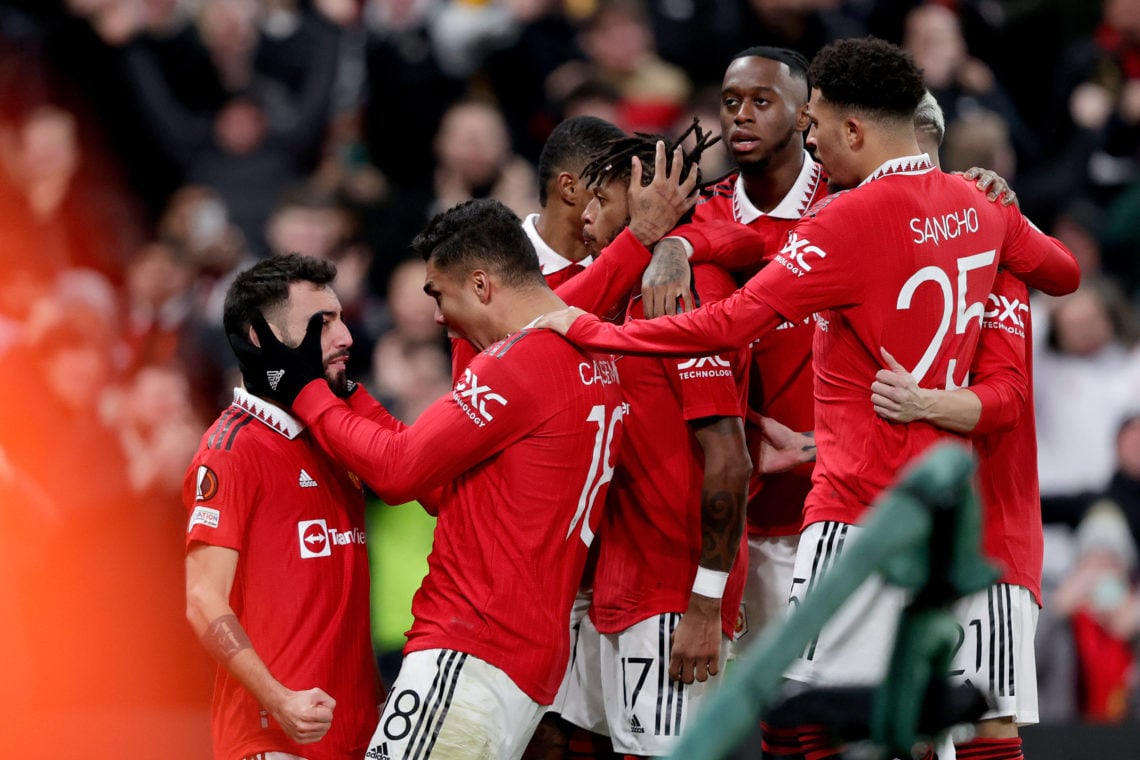 Fred of Manchester United celebrates 1-1 with Bruno Fernandes of Manchester United, Marcus Rashford of Manchester United, Casemiro of Manchester Un...